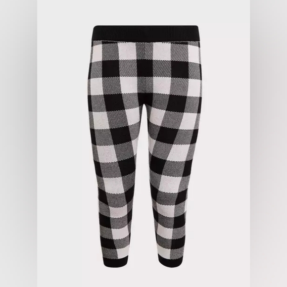 Torrid Full-Length Sweater Legging - Black & White Buffalo Plaid - NWT - Size 4 - Picture 2 of 4